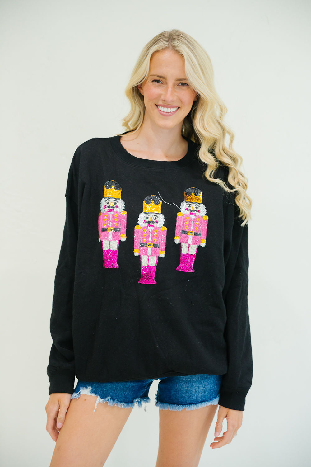 *NUTCRACKER BLACK PULLOVER - LARGE PULLOVER Judith March