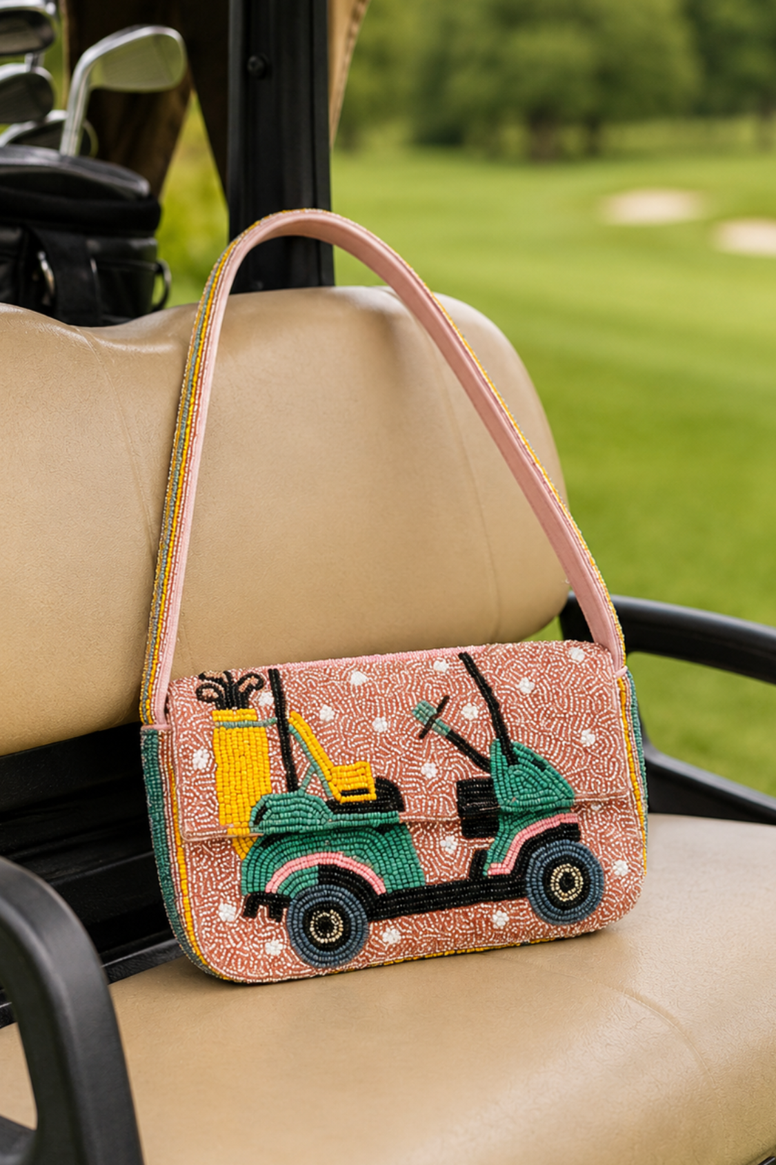 CART QUEEN BEADED PURSE PURSE Judith March