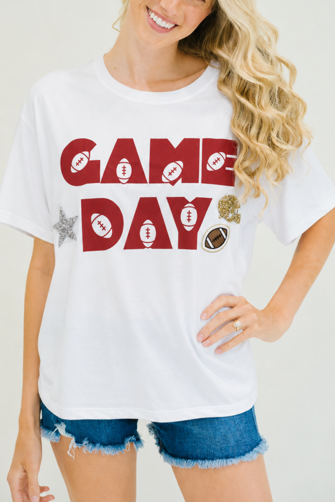 GAME DAY WHITE TEE SWEATER Judith March
