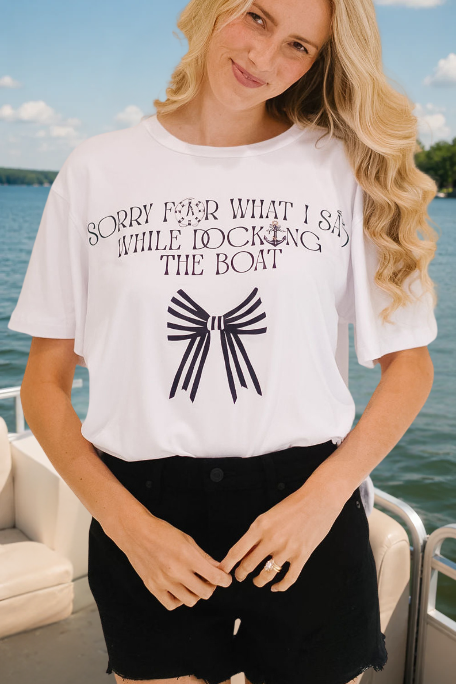 DOCK THE BOAT TEE TEE Judith March