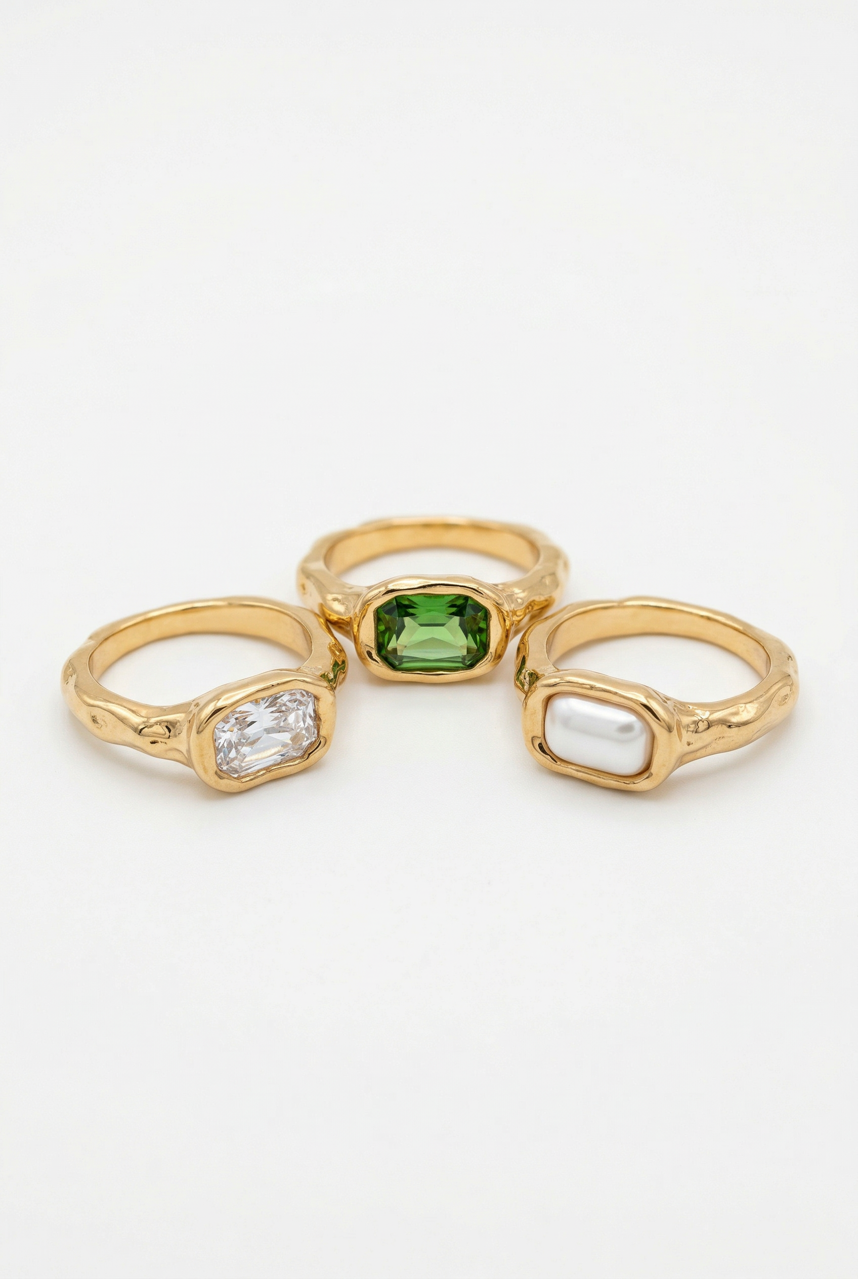 QUEEN OF GOLD RINGS RING Judith March
