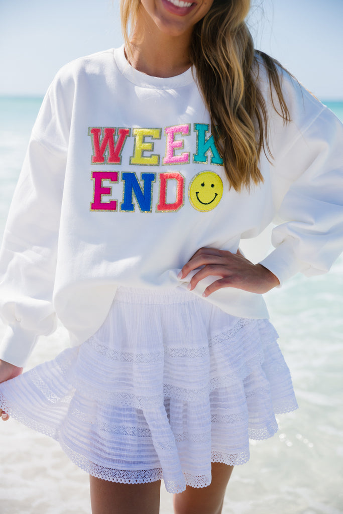 HAPPY WEEKEND IVORY PULLOVER