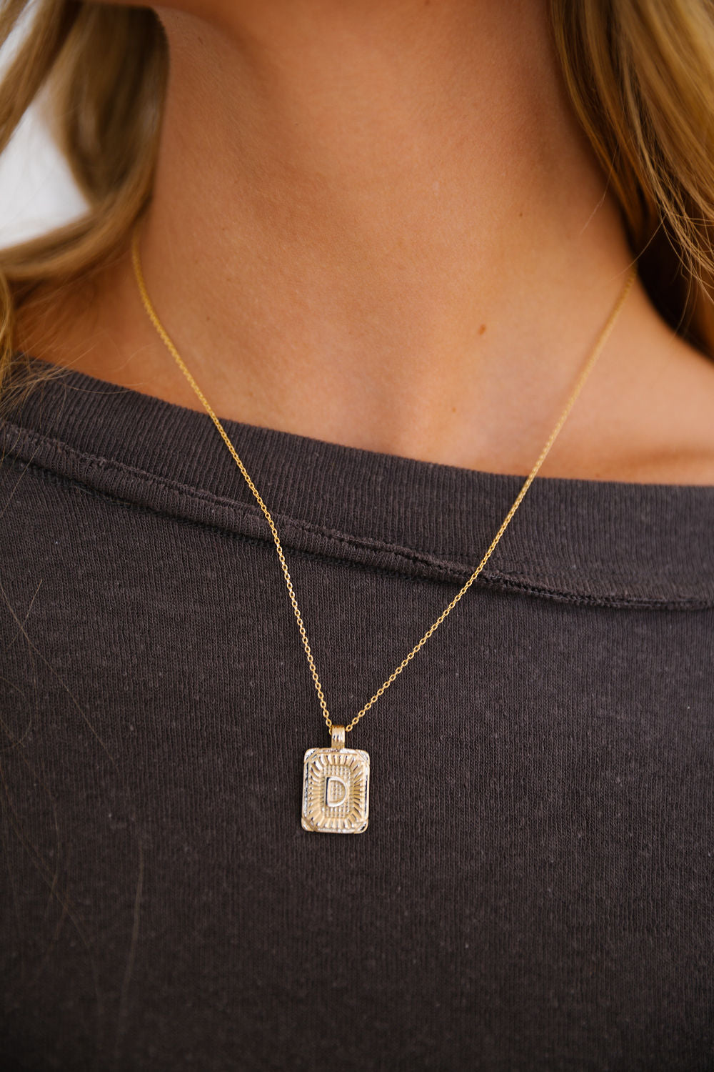ART DECO INITIAL NECKLACE NECKLACE Judith March   