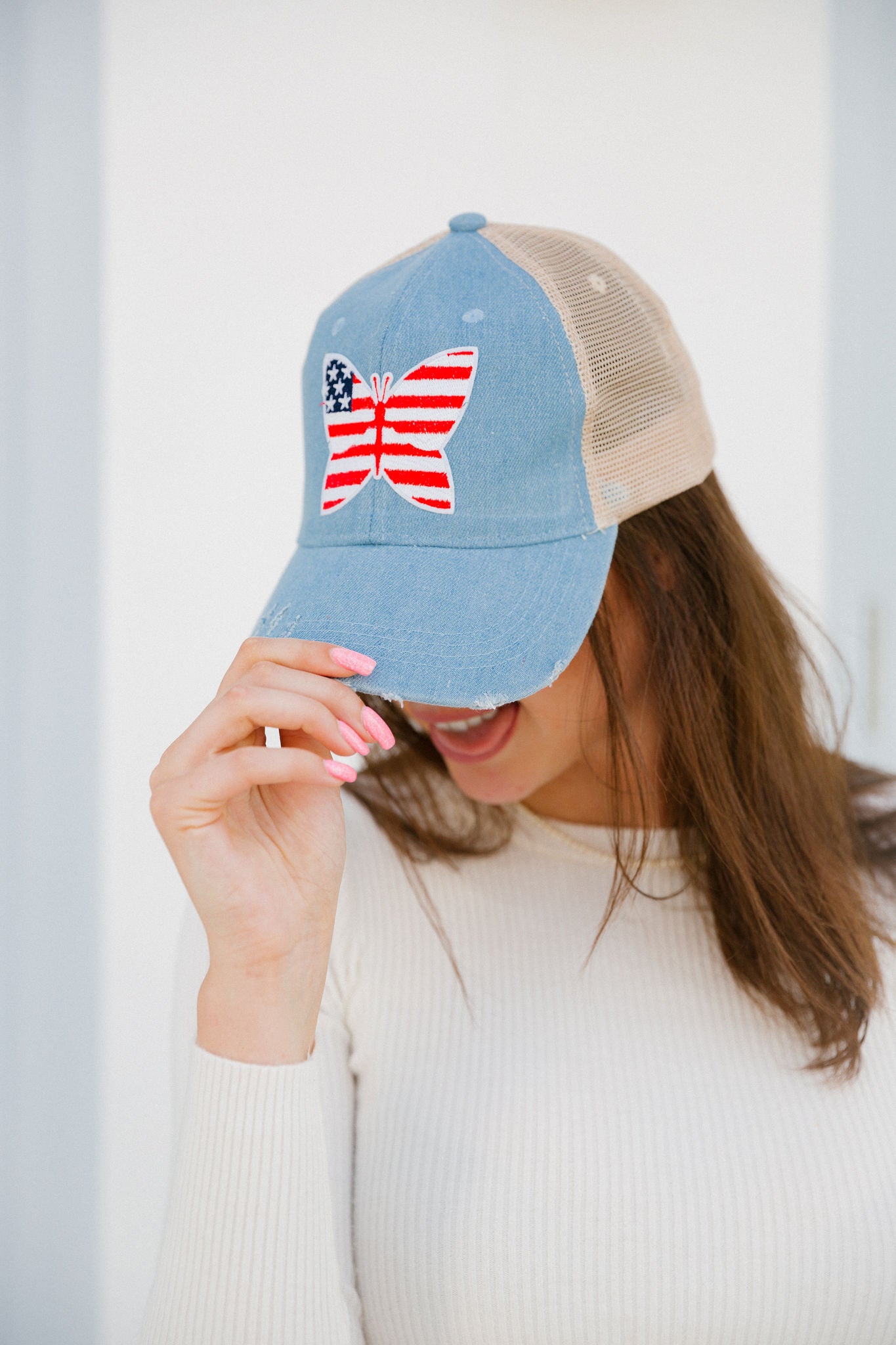 AMERICAN BUTTERFLY PATCH HAT HAT Judith March LIGHT DENIM  