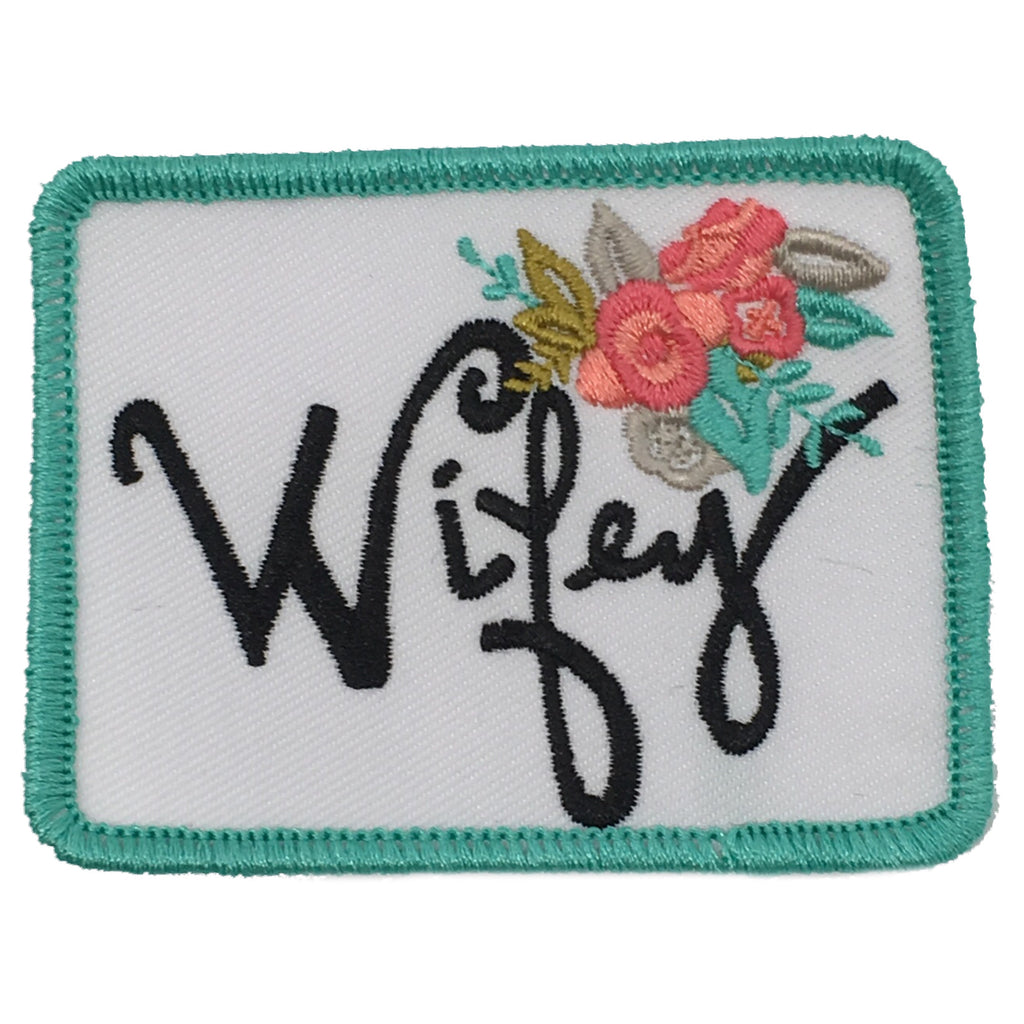 WIFEY FLORAL PATCH HAT